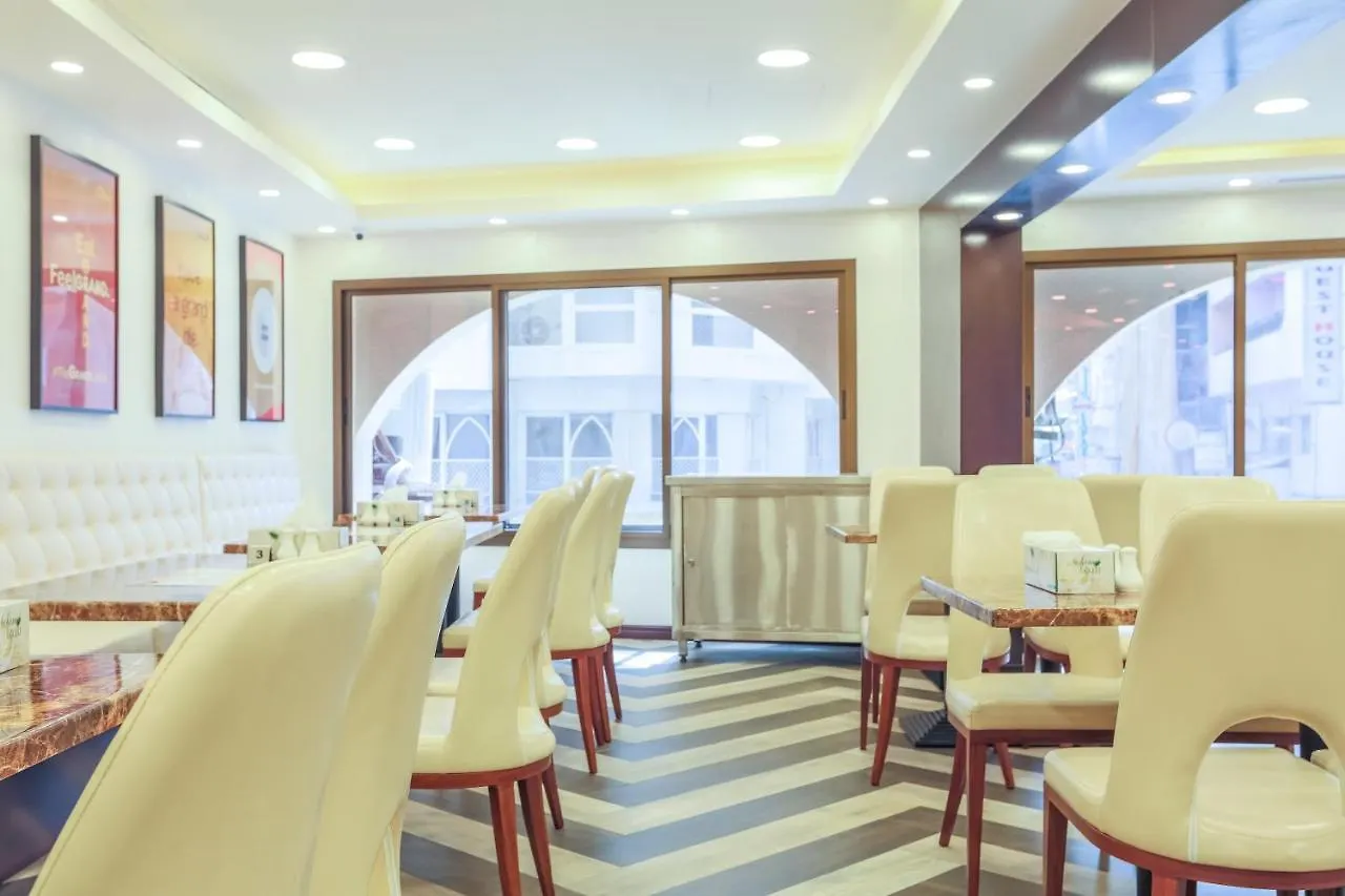 24 Gold Hotel Dubai