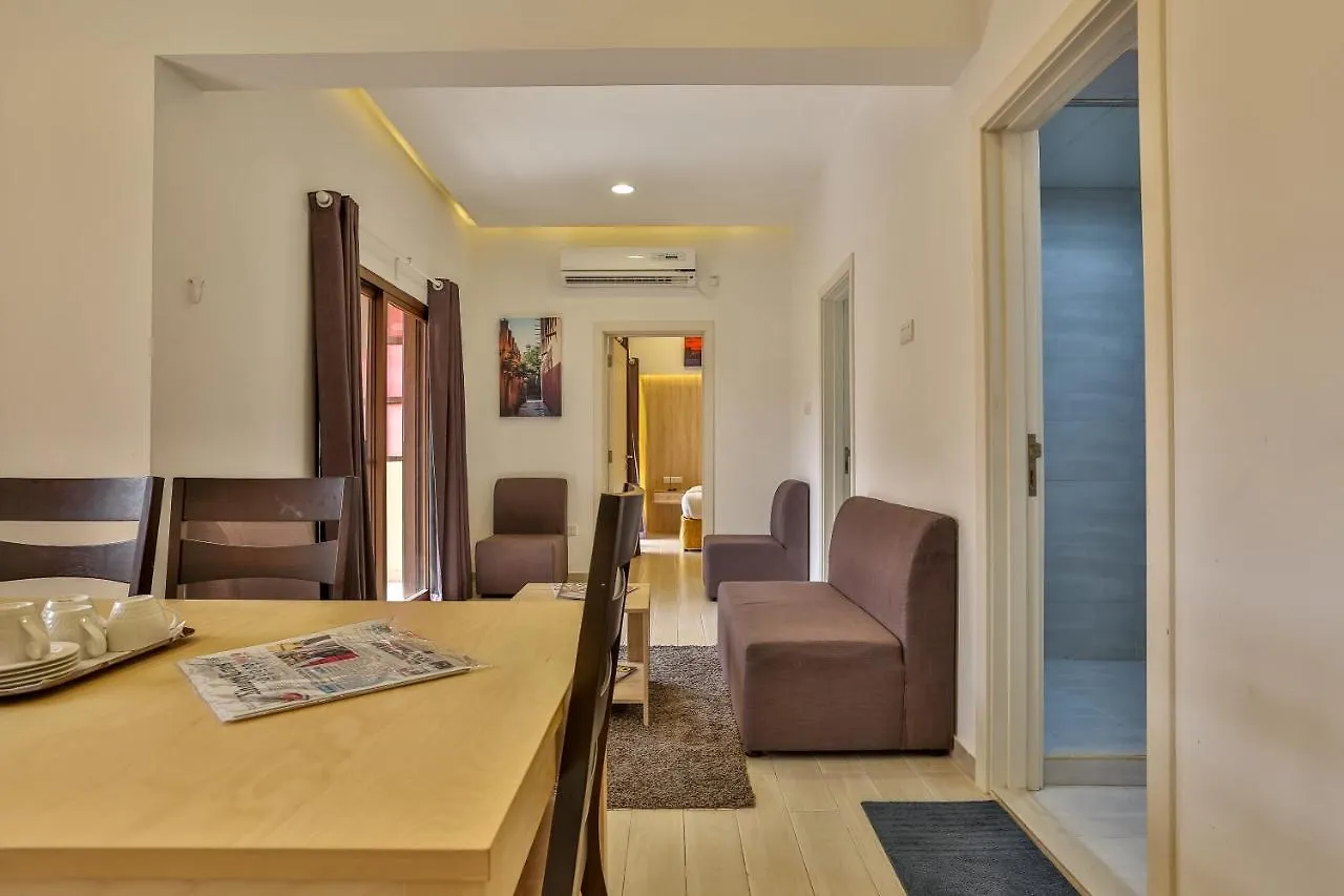 24 Gold Hotel Dubai 2*,