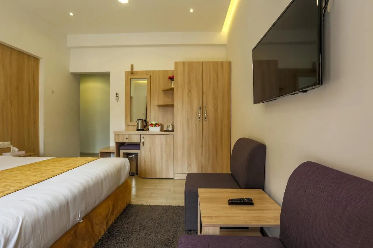 24 Gold Hotel Dubai