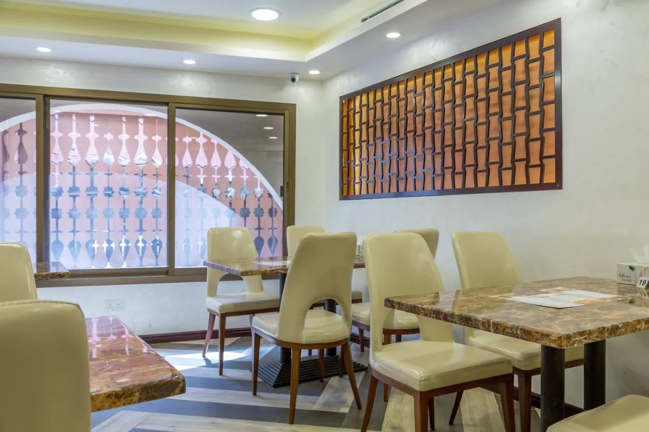 24 Gold Hotel Dubai