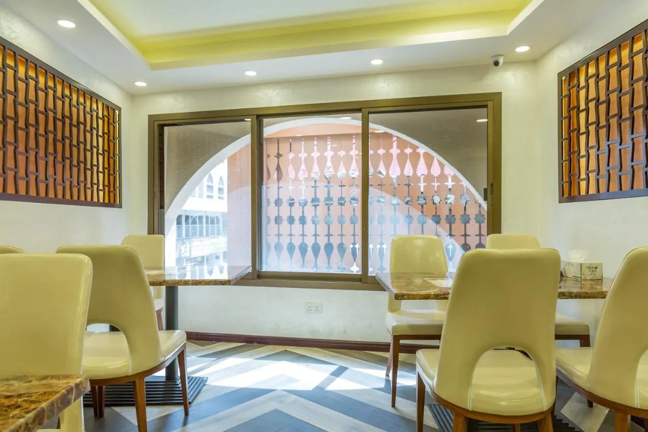 24 Gold Hotel Dubai